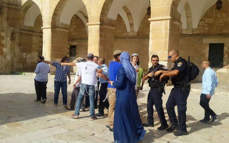 صور: شرطة الاحتلال ومستوطنون يقتحمون الأقصى