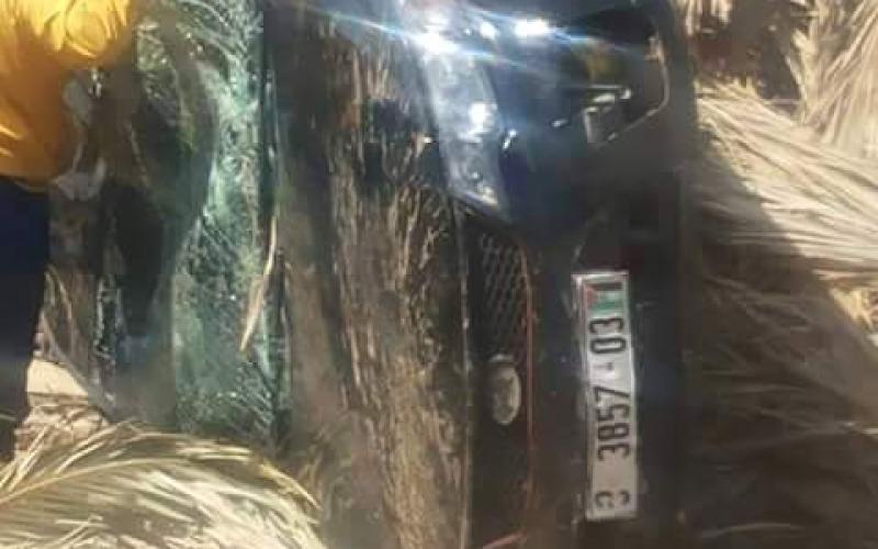 بالصور: إصابات بانقلاب سيارة على استراحة بشاطئ النصيرات