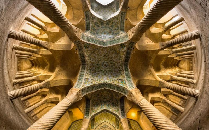 صور: لوحات فنية من المساجد الأثرية