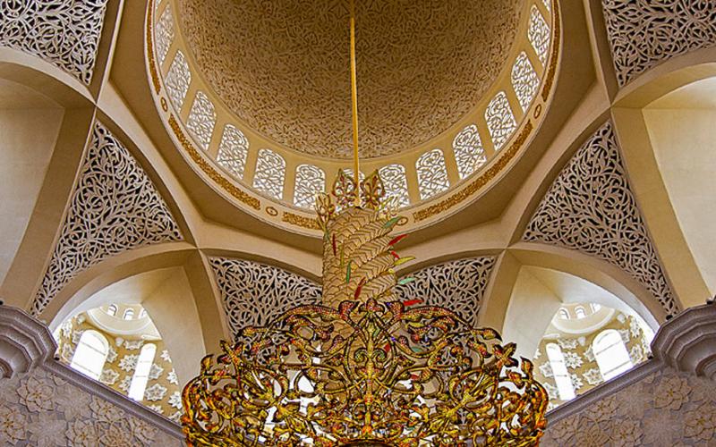 صور: لوحات فنية من المساجد الأثرية
