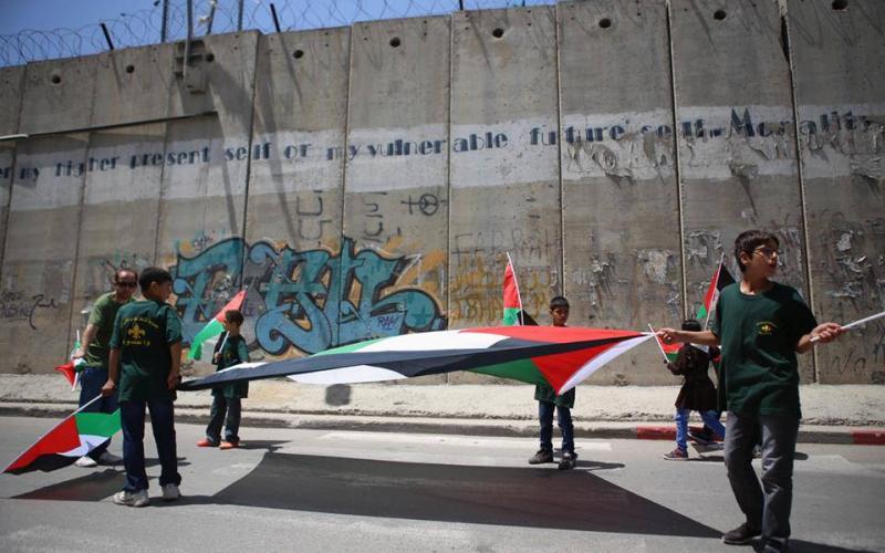 صور: فعالية مناهضة للجدار بالضفة