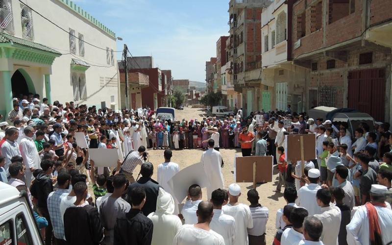 صور: مسيرة بالمغرب ضد الأحكام على مرسي