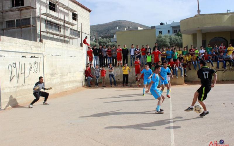 صور: دوري الأزهر الكروي بنابلس