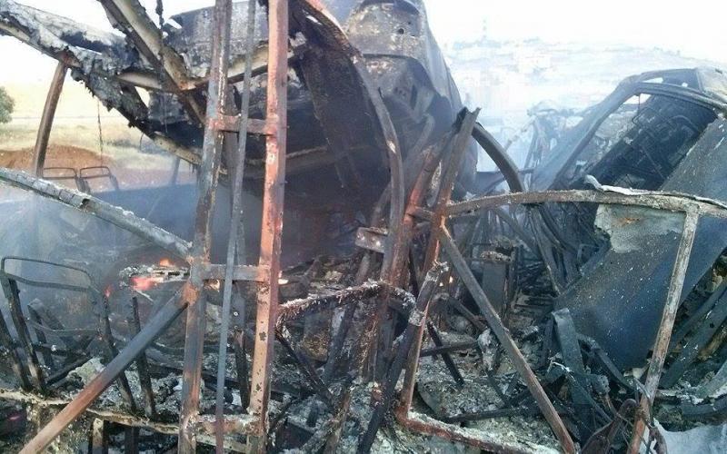 صور: حريق هائل في تجمع للمركبات بالقدس