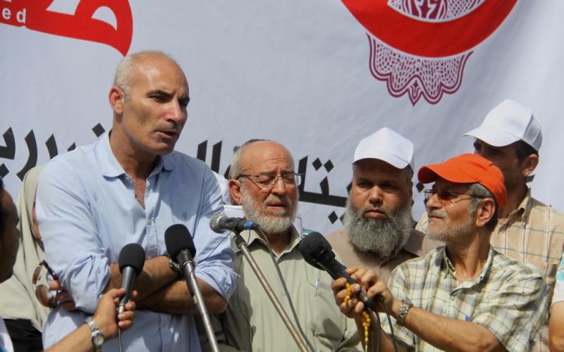 صور: إغلاق فروع بنك فلسطين بغزة