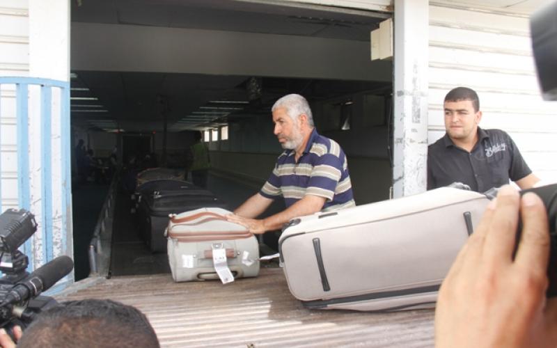 صور: وصول العالقين بمصر إلى معبررفح