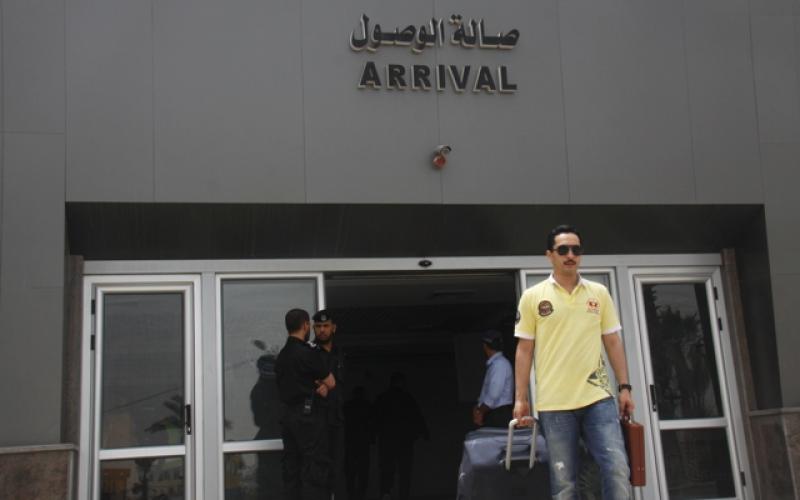 صور: وصول العالقين بمصر إلى معبررفح