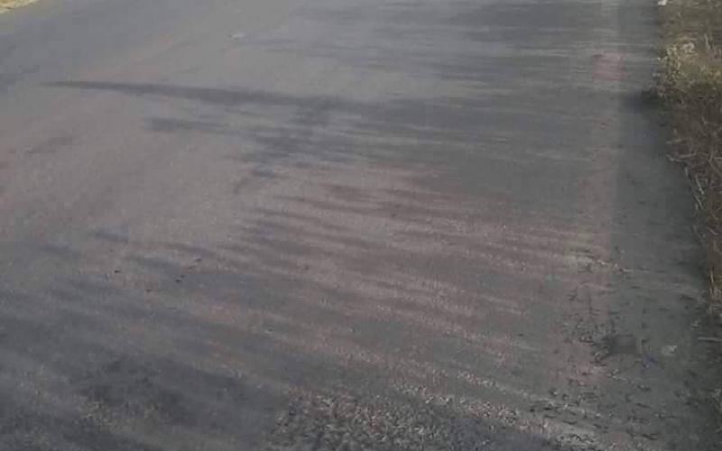 بالصور: الاحتلال يغلق حاجزين شرق نابلس