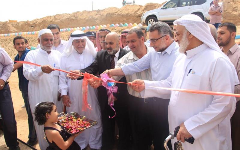 بالصور: بلدية دير البلح تفتتح النادي البحري