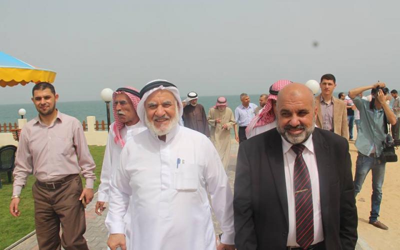 بالصور: بلدية دير البلح تفتتح النادي البحري