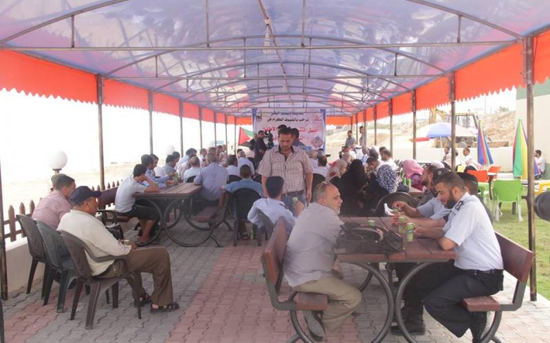 بالصور: بلدية دير البلح تفتتح النادي البحري