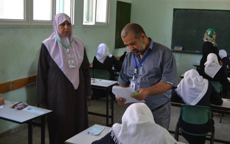 بالصور: تعليم الوسطى يتفقد امتحانات الثانوية