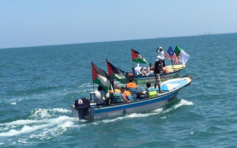 بالصور: مسيرة بحرية في غزة إحياء لذكرى مرمرة