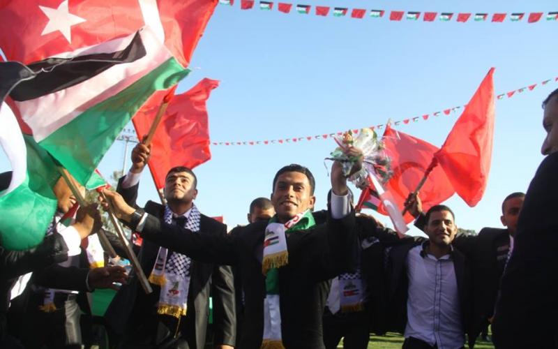 صور: حفل زفاف 4000 عريس بغزة