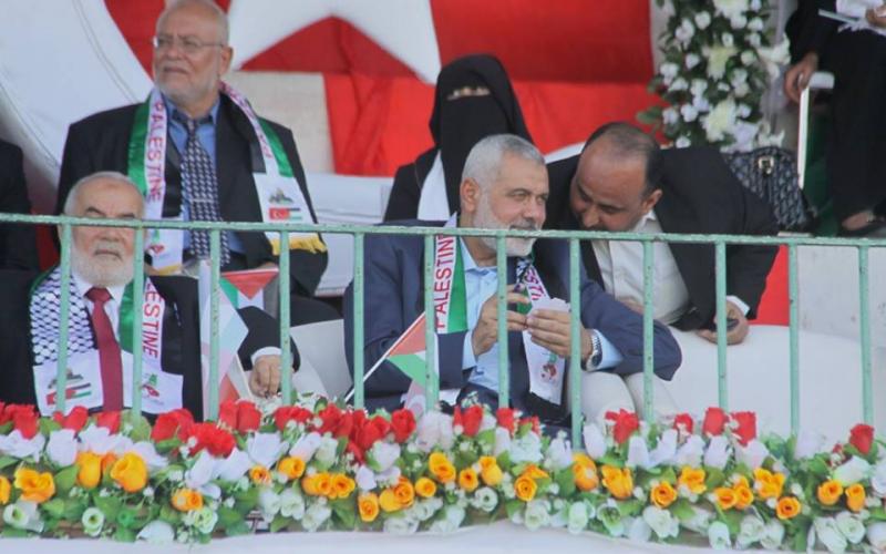 صور: حفل زفاف 4000 عريس بغزة