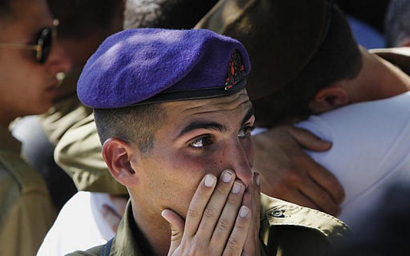 صور.. بكاء الصهاينة وحسرتهم على القتيل