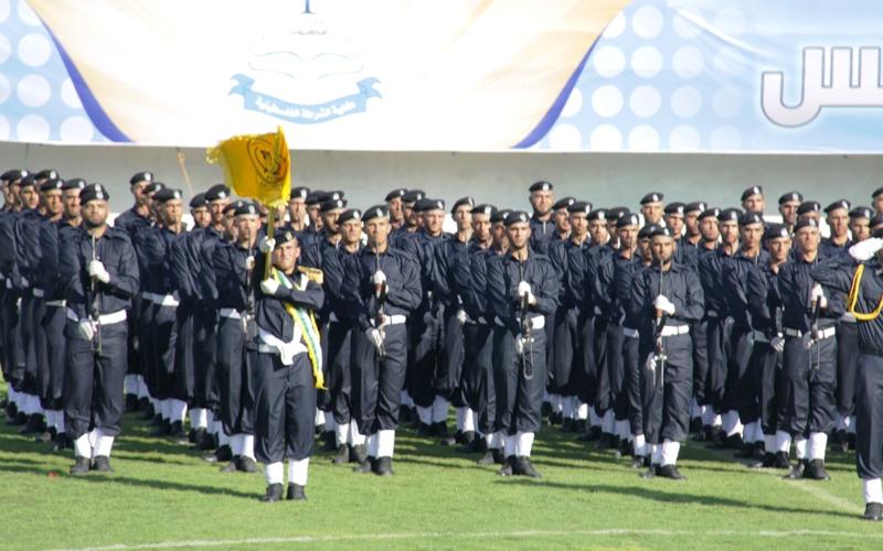صور..تخريج أول دفعة من كلية الشرطة بحضور هنية