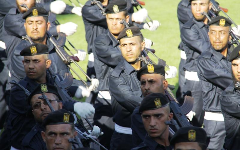 صور..تخريج أول دفعة من كلية الشرطة بحضور هنية