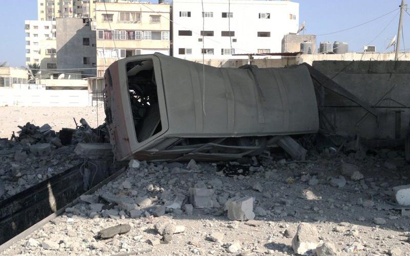 صور.. قصف عنيف لموقع السرايا الحكومي بغزة