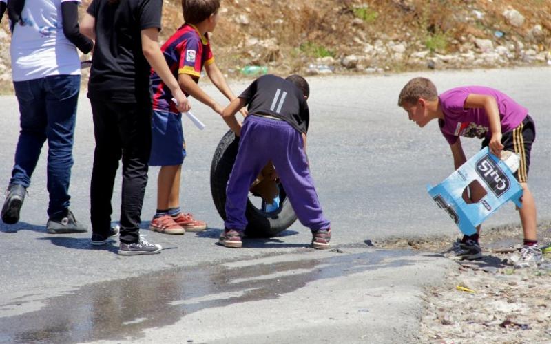 صور: الاحتلال يقمع مسيرات الضفة