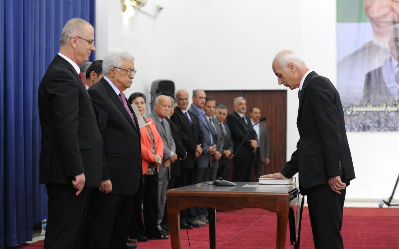 بالصور: بالأسماء: حكومة الوحدة ترى النور