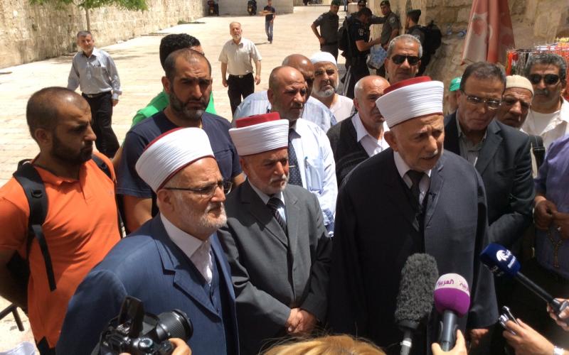 بالصور: هل بدأ الاحتلال بفرض تقسيم الأقصى زمنيًا؟!
