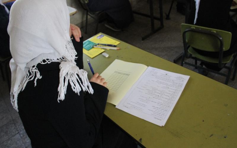 صور: بدء امتحان الثانوية العامة في غزة