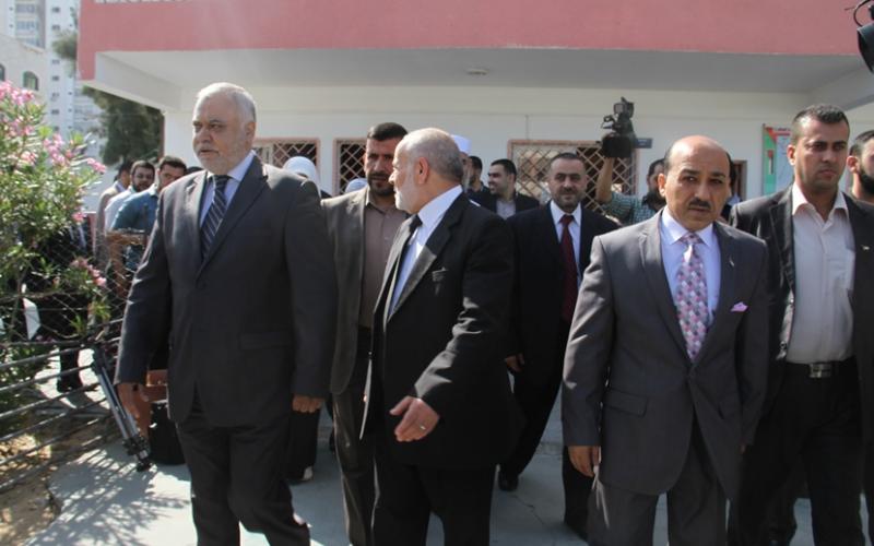 صور: بحر والوزراء الجدد يتفقدون التوجيهي