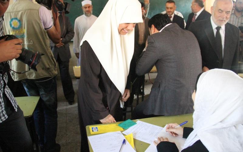 صور: بحر والوزراء الجدد يتفقدون التوجيهي