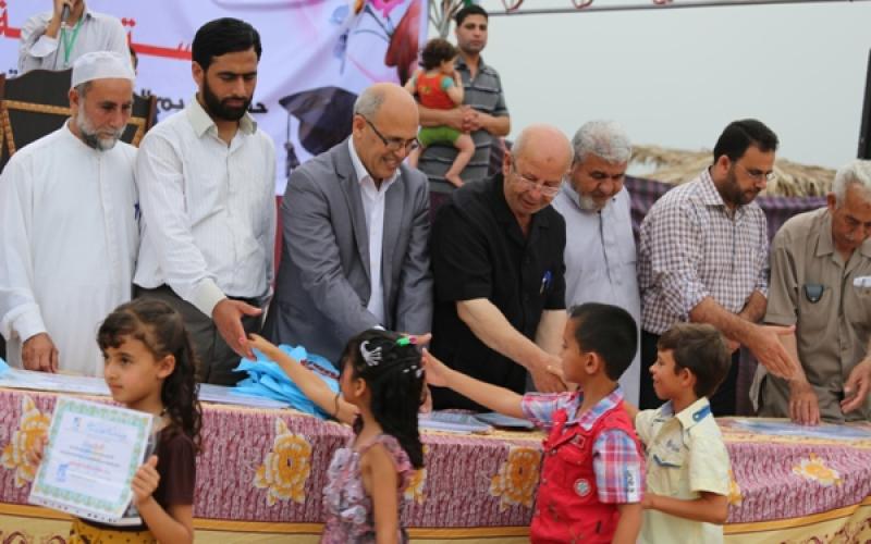 صور: حفل تكريم للمتفوقين في بيت لاهيا