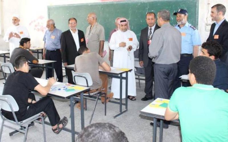 صور: انطلاق اليوم الأول للتوجيهي بخانيونس