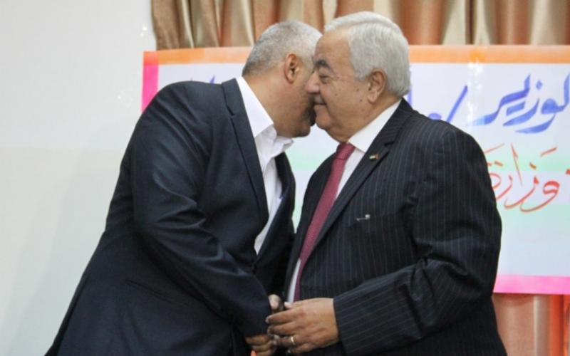 صور: مراسم تسليم وتسلم وزارة العمل بغزة
