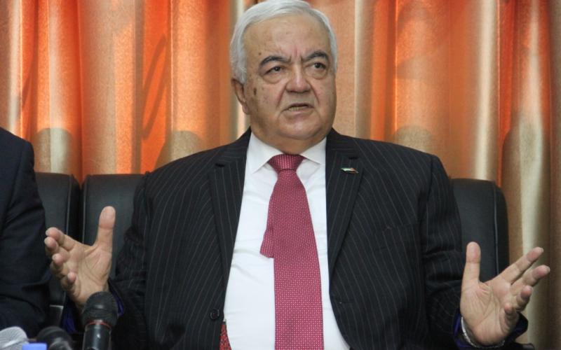 صور: مراسم تسليم وتسلم وزارة العمل بغزة