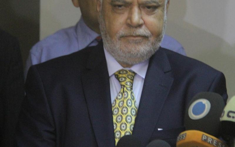 صور: وزراء غزة يلتقون بالقنصل البريطاني