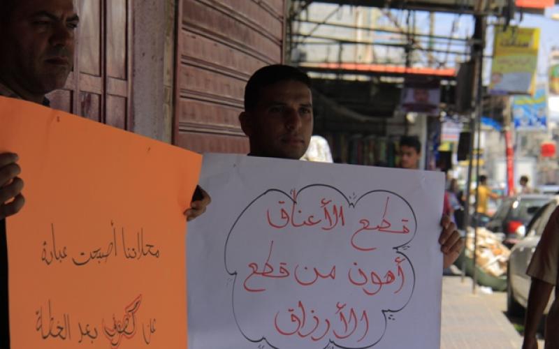 بالصور: إضراب بمحلات رفح بسبب الخطة المرورية