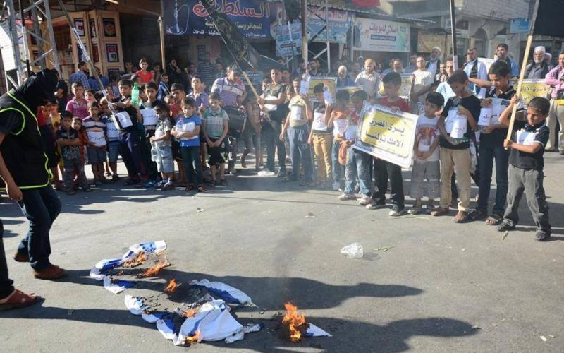 صور: الجهاد تنظم وقفة مع الأسرى بالمغازي