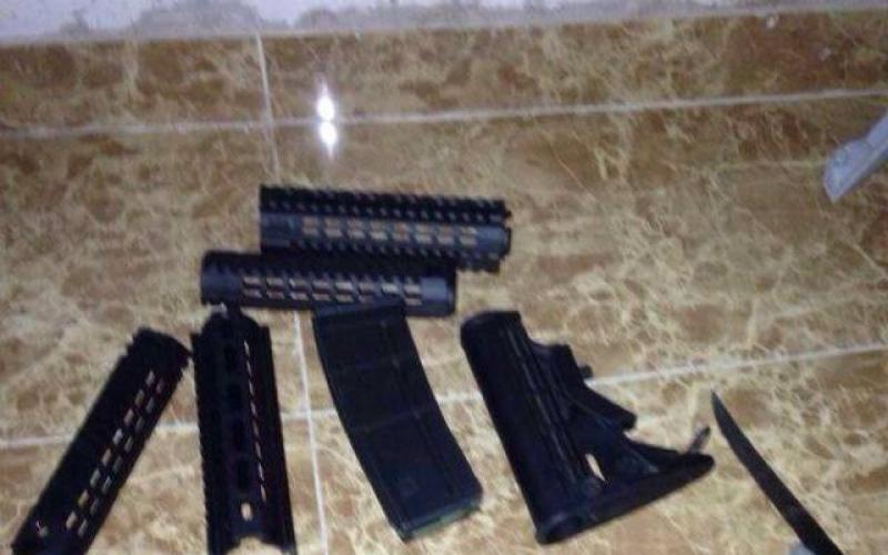 صور: أسلحة يزعم الاحتلال العثور عليها بنابلس