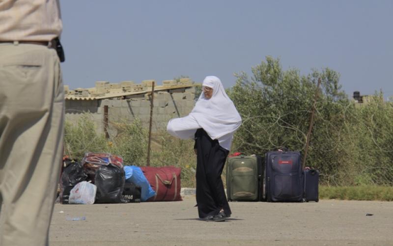 صور: معاناة مرضى غزة على معبر رفح