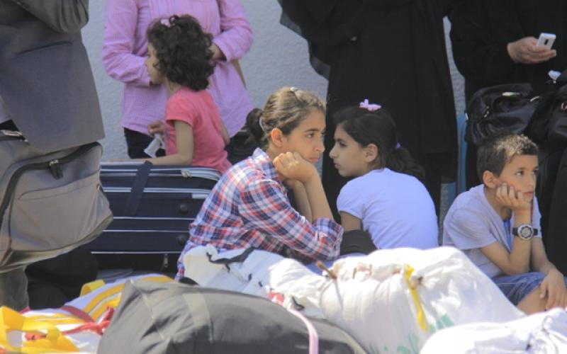 صور: معاناة مرضى غزة على معبر رفح