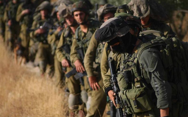 بالصور: الخليل أشبه بمنطقة عسكرية مغلقة