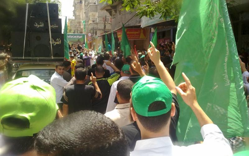 بالصور: مسيرة نصرة للأسرى والضفة بالنصيرات