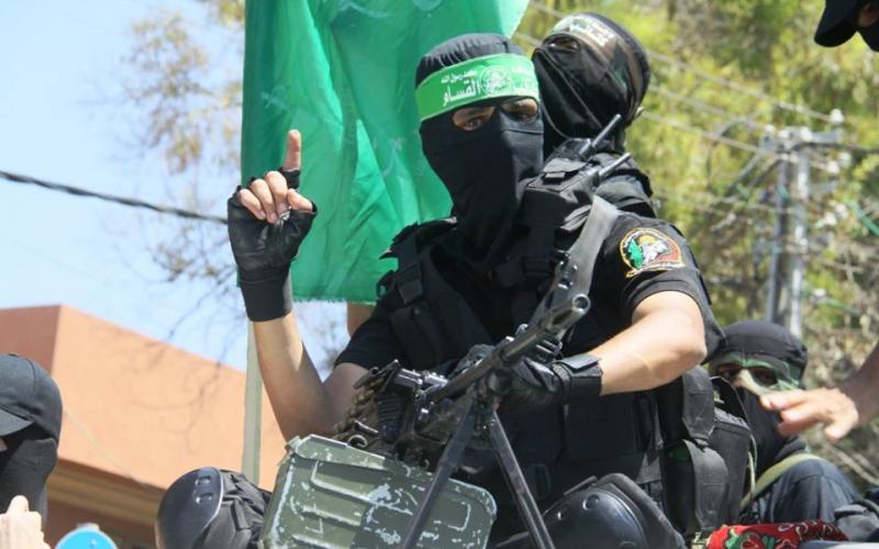 صور: بدء تشييع جثامني شهداء "القسام"