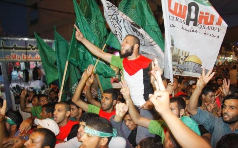 بالصور: مسيرة حاشدة نصرة للأسرى والمقاومة في رفح