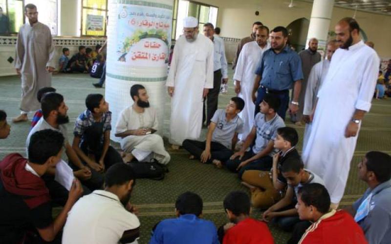 صور: دار القرآن يزور مخيمات "تاج الوقار" برفح