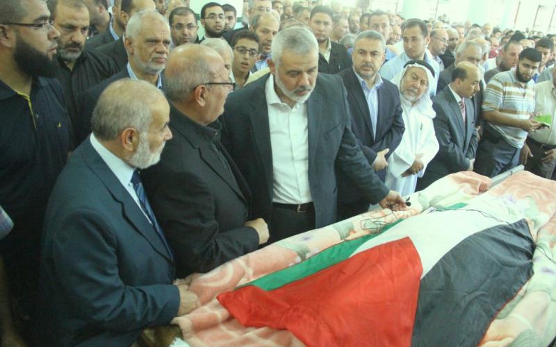 صور: تشييع جماهيري ورسمي لـ"المخللاتي"