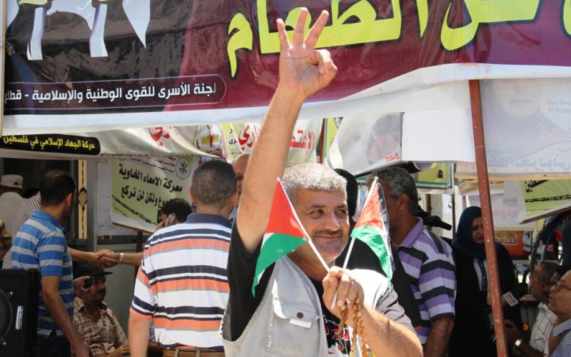 بالصور: أبو نعيم: أسرانا كشفوا الوجه القبيح للاحتلال