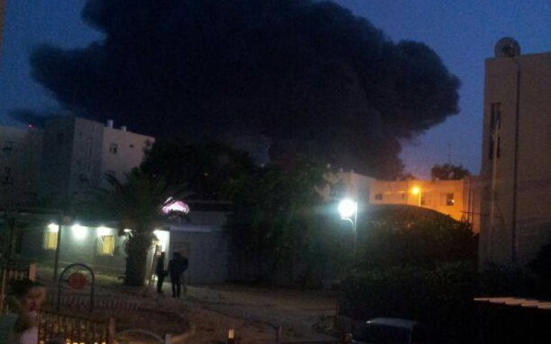صور: حريق مصنع البلاستيك بـ"سديروت"