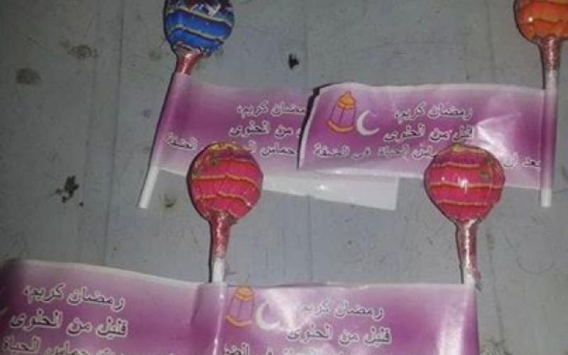 بالصور:"إسرائيل" تحارب حماس بالكبريت والحلوى