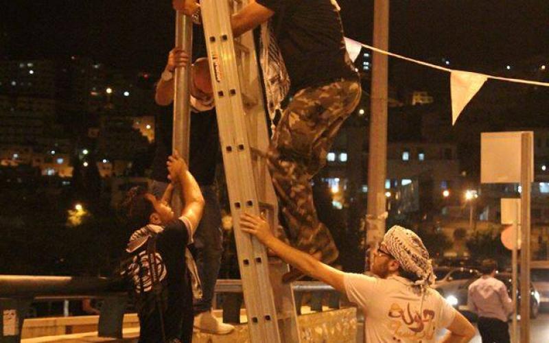 بالصور: مسيحي يوزع التمر على الصائمين
