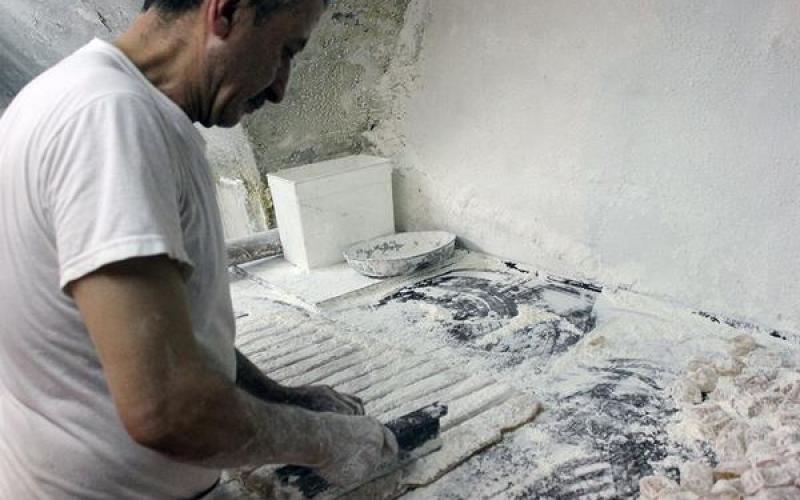 صور: صناعة الحلقوم في مدينة نابلس